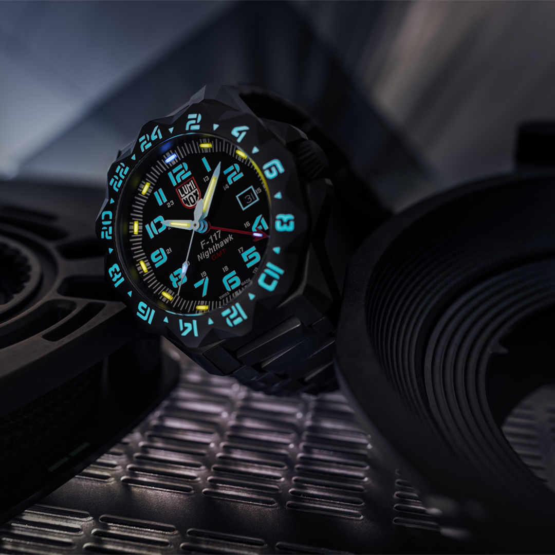 Luminox F-117 Nighthawk - 6422