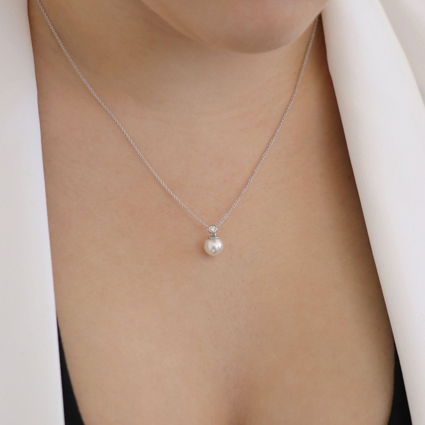 Diamond Pearl Necklace with 0.03ct Diamonds in 9K White Gold - N-20565-003-W