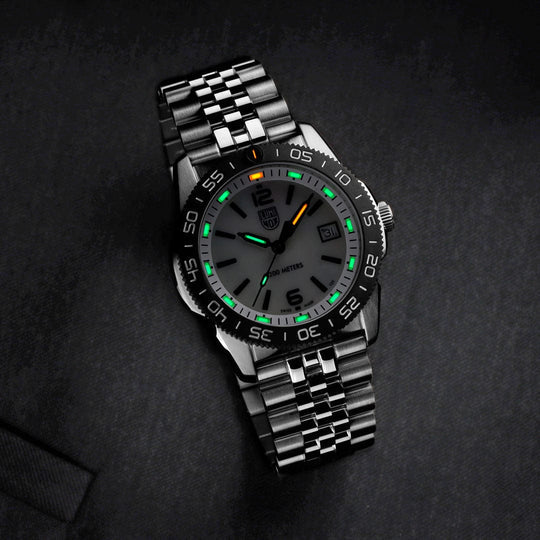 Luminox Pacific Diver Ripple 39mm Diver Watch - XS.3126M